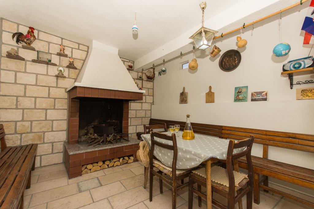 Apartment Lorenzo Trogir Luaran gambar